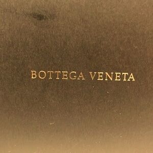 Bottega Veneta Sunglasses 🕶